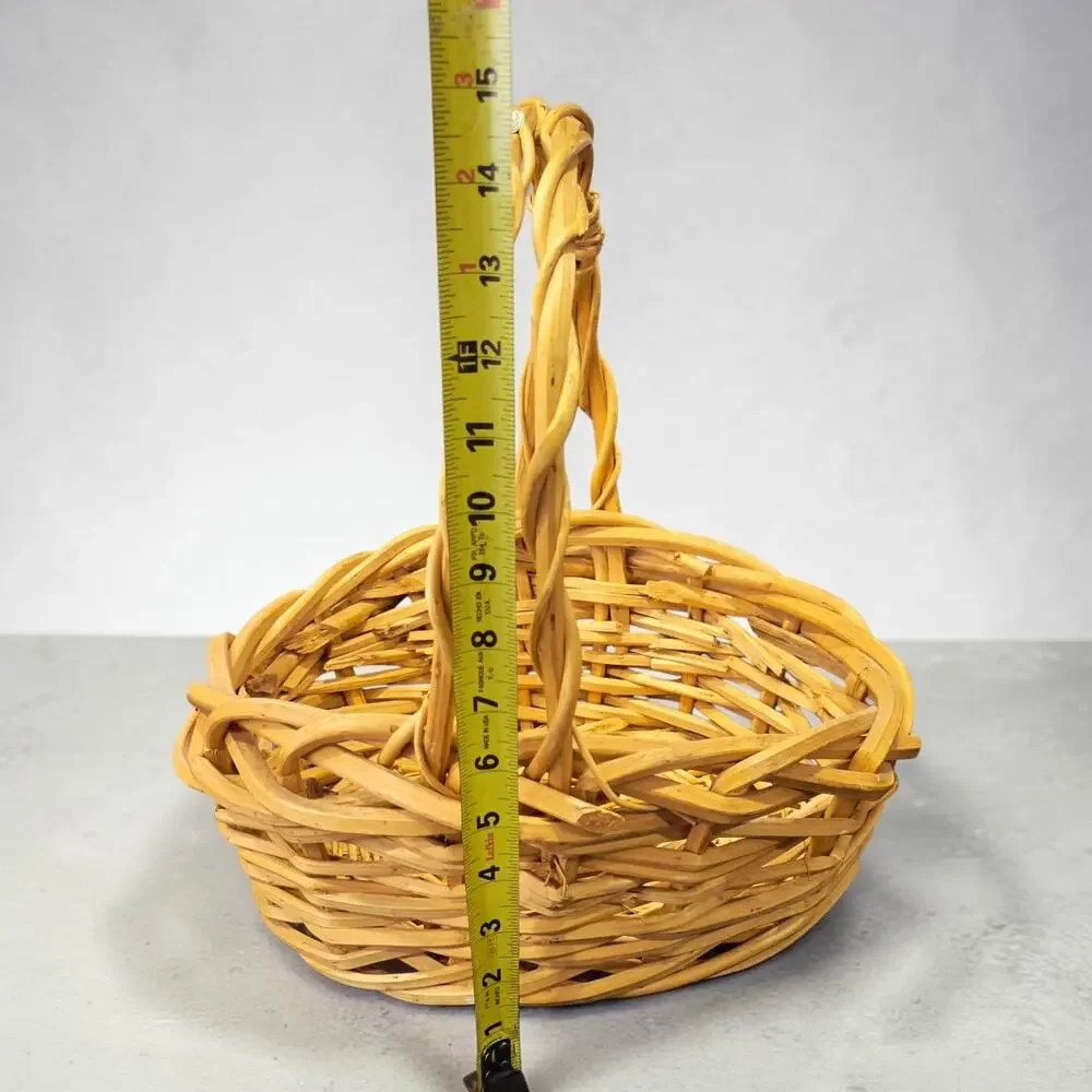 Vintage Wicker Willow Gathering Basket 14.5